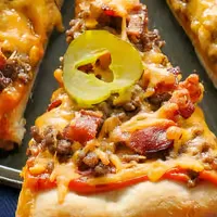 Bacon Cheeseburger Pizza