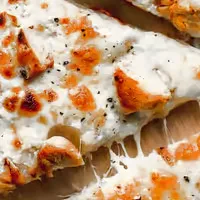 Chicken Alfredo Pizza